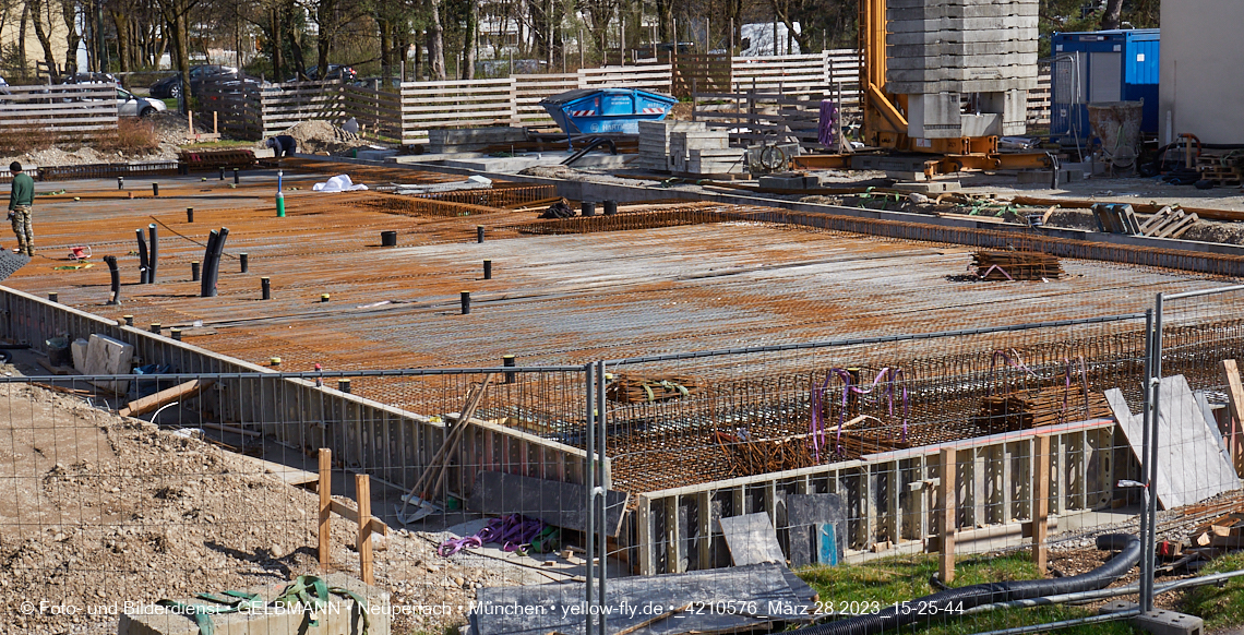 28.03.2023 - Baustelle Haus für Kinder in Neuperlach